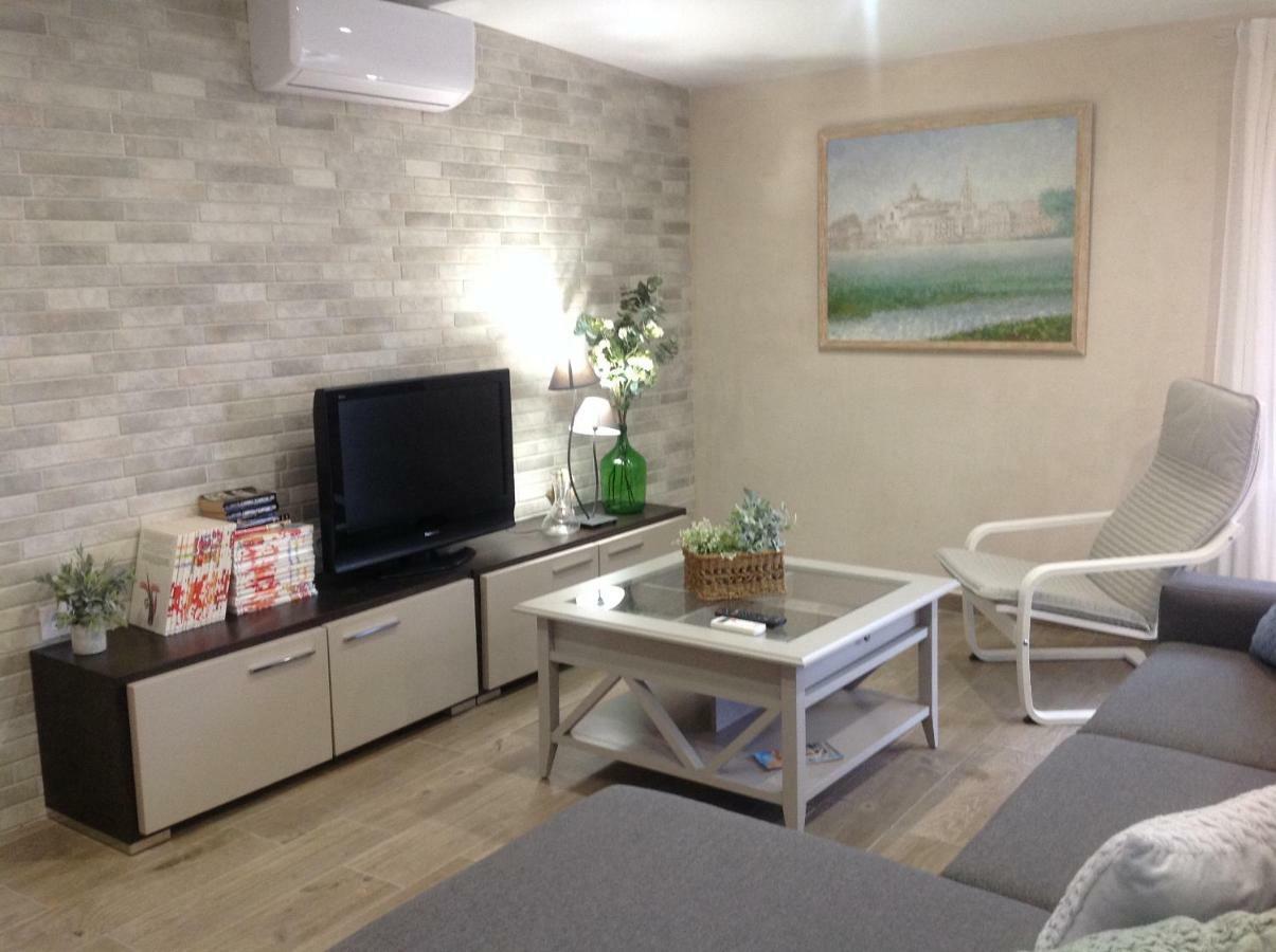 Niebla Centro Apartamentos Ngoại thất bức ảnh